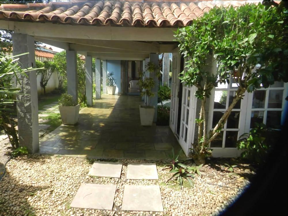 Ibello Inn